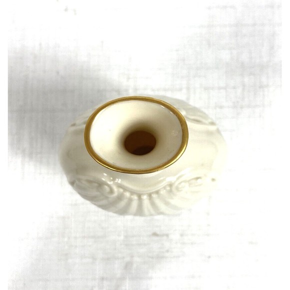 Vintage Lenox Aegean Shell Bud Base Ivory W/ Gold Rim 6.5” Tall Made in America - Picture 4 of 8